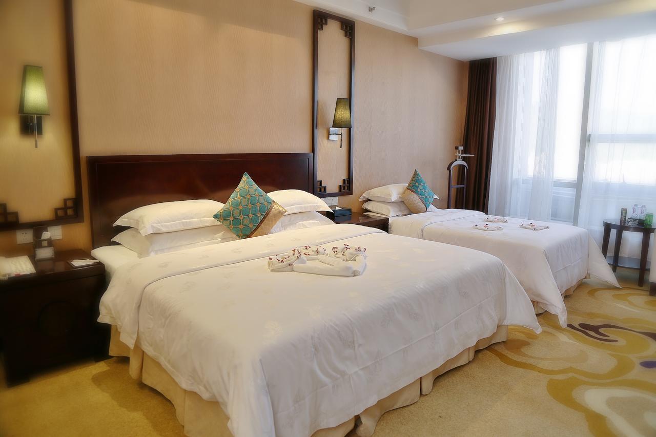Royal Century Hotel Thẩm Quyến Ngoại thất bức ảnh